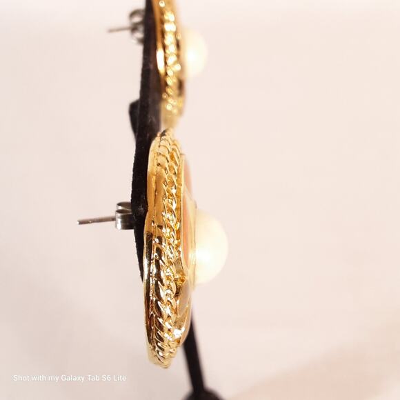 Spike Dome Stud Earrings Gold Tone Post Back - Picture 4 of 10